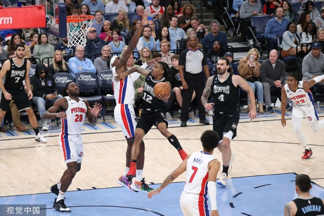 30, 国王五连胜升至西部第三名